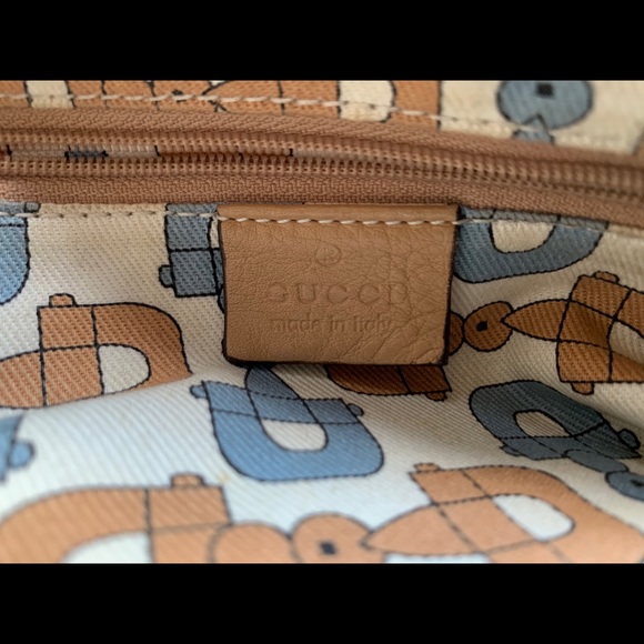 Gucci Signature Monogram Leather Satchel - Picture 4 of 7